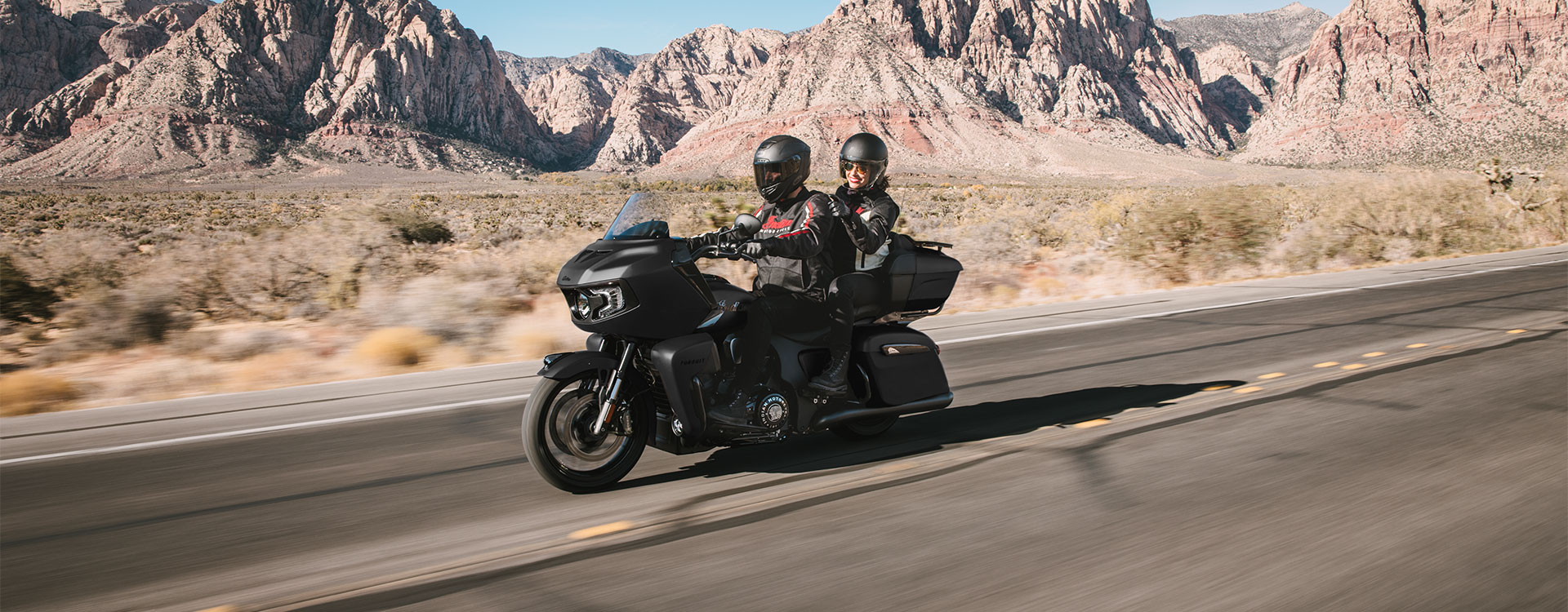 Indian Pursuit Dark Horse with 112 Package